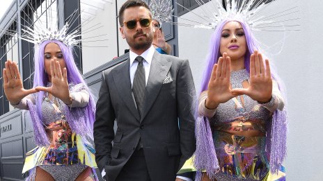 Неочаквана любов: Дъщерята на Род Стюарт се хвана с бившия на Кортни Кардашян