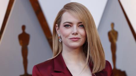 Ема Стоун се сгоди!