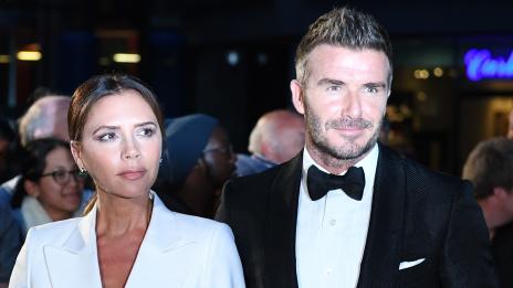 Дейвид се шегува с Виктория Бекъм – това е Рос от „Приятели“!