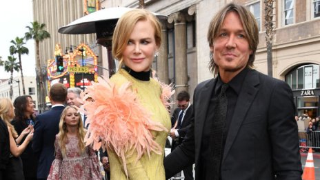 Никол Кидман изненада Кийт Ърбан на сцената