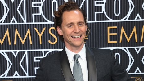 Том Хидълстън се вдъхновил за Локи от играта на Алън Рикман в „Умирай трудно“