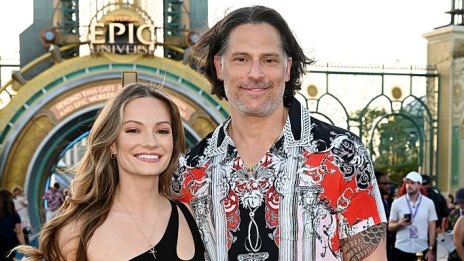 Джо Манганиело съвсем забрави София Вергара, сгоди се за новата си приятелка