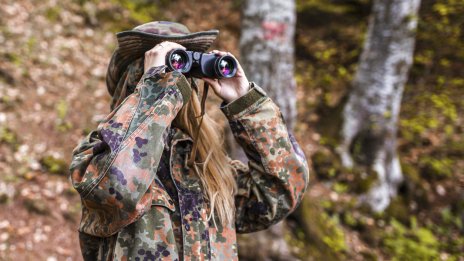 Защо многослойното облекло е ключът към комфорта по време на лов?