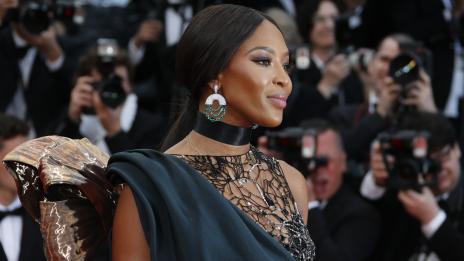 Наоми Кембъл на 49: Какви са нейните тайни за красота?