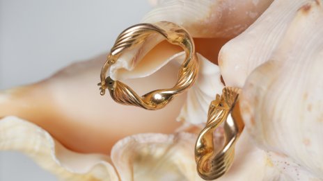 Халки в златисто – сред актуалните за сезона