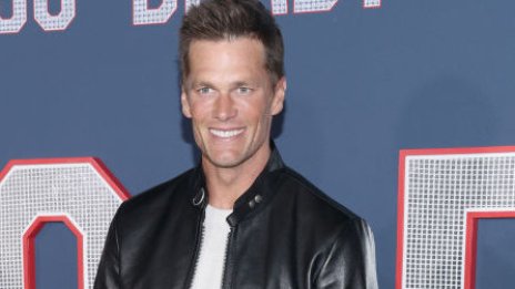 Ексфактор: бившият на Жизел Бюндхен сподели свое секси селфи само по боксерки