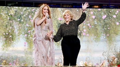 Дженифър Лопес, дъщеря ѝ Еме и майка ѝ Гуадалупе – три поколения без забележки