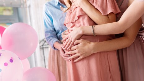 Даяна Ханджиева очаква първото си дете