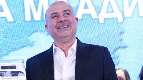 Орхан Мурад не знаел, че ще става дядо 