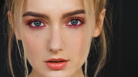 Грим 2021 – как да изберете най-добрия цвят за вежди? 