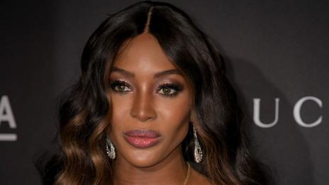 Наоми Кембъл тренира дори и в изолация