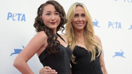 Тиш Сайръс „откраднала“ съпруга си Доминик Пърсел от дъщеря си Ноа