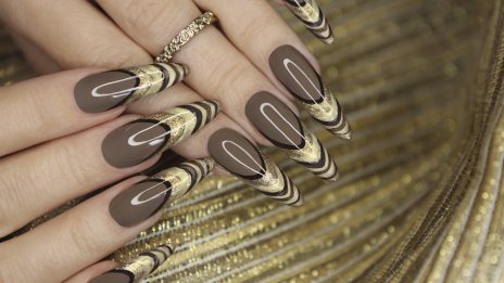 Есенен маникюр: Опитайте френска илюзия