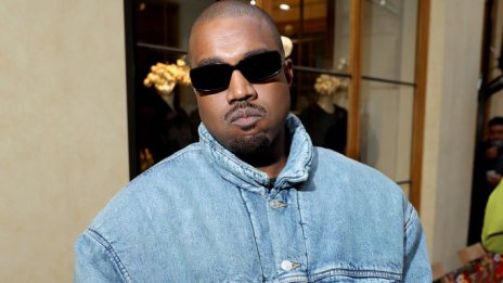 Кание Уест отвлече и погреба жив Пийт Дейвидсън