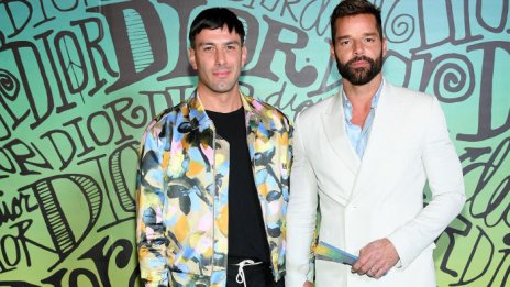 Рики Мартин се събра с малките си деца след пътуването им в Швеция с другия им баща