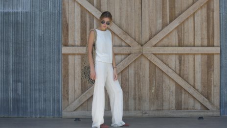 Сбогом, дънки – панталонът, който ги заменя това лято