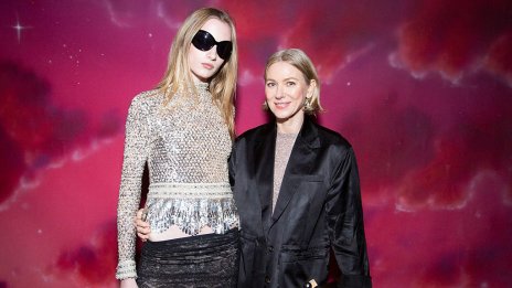 Синът на Наоми Уотс и Лив Шрайбър: Винаги съм искал да раста като красива жена