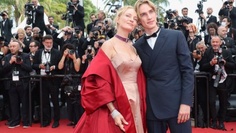 Ума Търман се появи с нов красив кавалер – сина си Левон