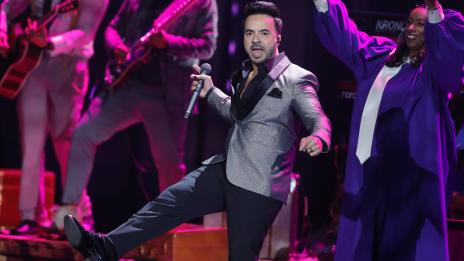 Despacito на Луис Фонси е най-популярната песен на десетилетието 