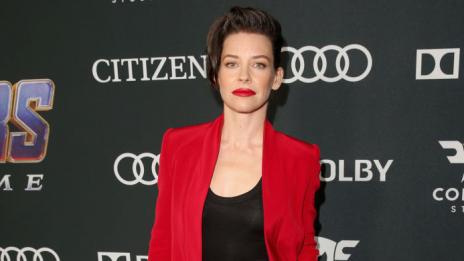 Еванджелин Лили: Извинявам се за безчувствения си коментар