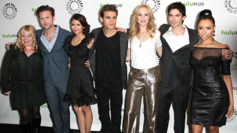 Звезда от „Дневниците на вампира“ е бременна с първото си дете