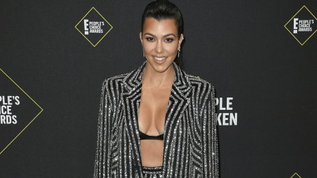 Тренировката на Кортни Кардашян за повдигане на гърдите