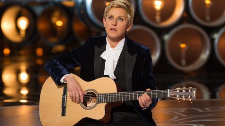 Елън Дедженеръс с щедри бонуси за своя екип