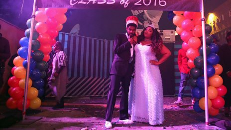 Лизо и новият ѝ приятел с дебют на червения килим