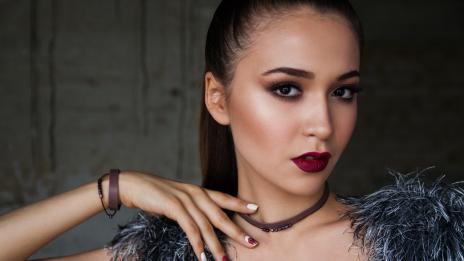 Грим 2021: Тенденцията от 2000 година, която се завръща тази пролет