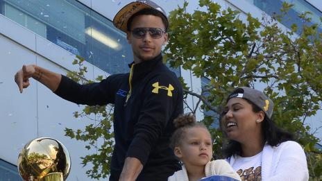 Аиша Къри: Стеф вече има нова работа