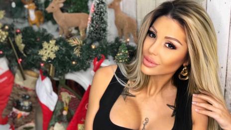 Джулиана Гани в очакване на своето коледно чудо 