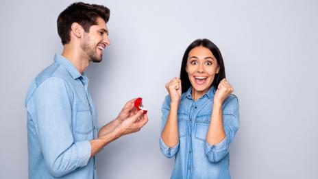 Как да го накарате да ви предложи брак