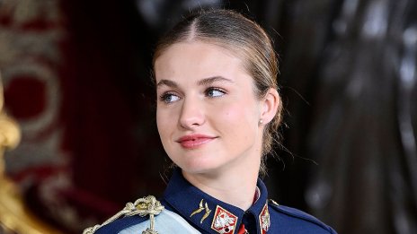 Принцеса Леонор от Испания гордо дебютира униформата си на ВВС