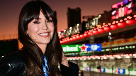 Нина Добрев демонстрира как сами можете да си подстрижете бретона у дома