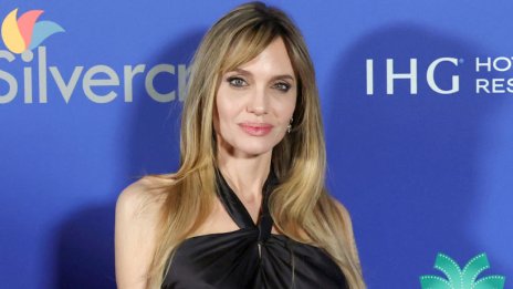 Анджелина Джоли дебютира нов бретон на наградите на филмовия фестивал в Палм Спрингс