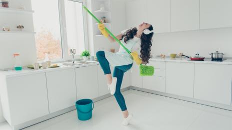 Как чистят различните зодии? (2 част)