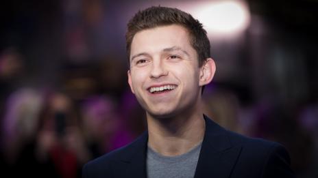 Том Холанд и Неда Спасова в ново звездно предизвикателство