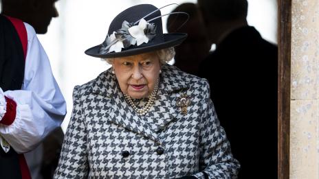 Кралица Елизабет II съкрушена от семейна трагедия