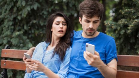 5 двойки зодии, които са обречени да си изневеряват