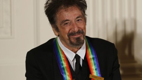 Ал Пачино празнува рожден ден с младото си гадже