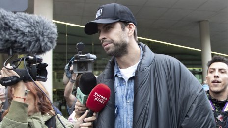 Шакира печели фенове с песните си срещу Пике, но как те влияят на футболиста?