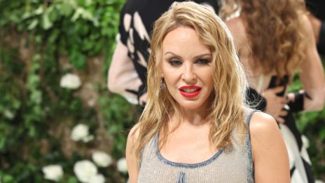 Кайли Миноуг вече не е блондинка – демонстрира нов облик 