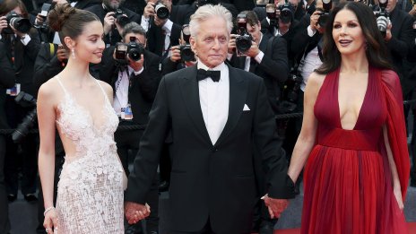 Майкъл Дъглас и Катрин Зита-Джоунс на предпразничен туризъм в Индия