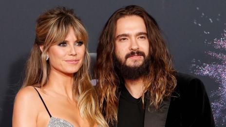 Какво ни казвате? Хайди Клум с Том и заоблени коремчета