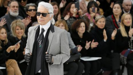 Louis Vuitton основават награда "Карл Лагерфелд"