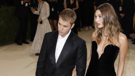 Хейли и Джъстин Бийбър предизвикаха слухове за раздяла