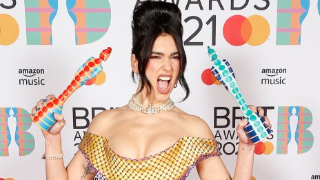 Дуа Липа обвинена в кражба на песен