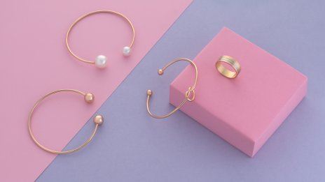 Аксесоари 2022 – кои гривни са актуални това лято?