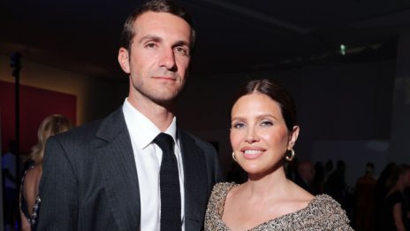 Любимата жена на милиардерите - Даша Жукова, очаква пето дете