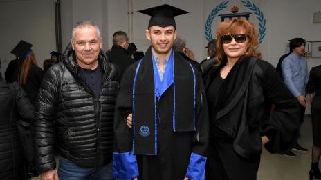 Аня Пенчева ще става баба! Синът й Ангел очаква първо дете